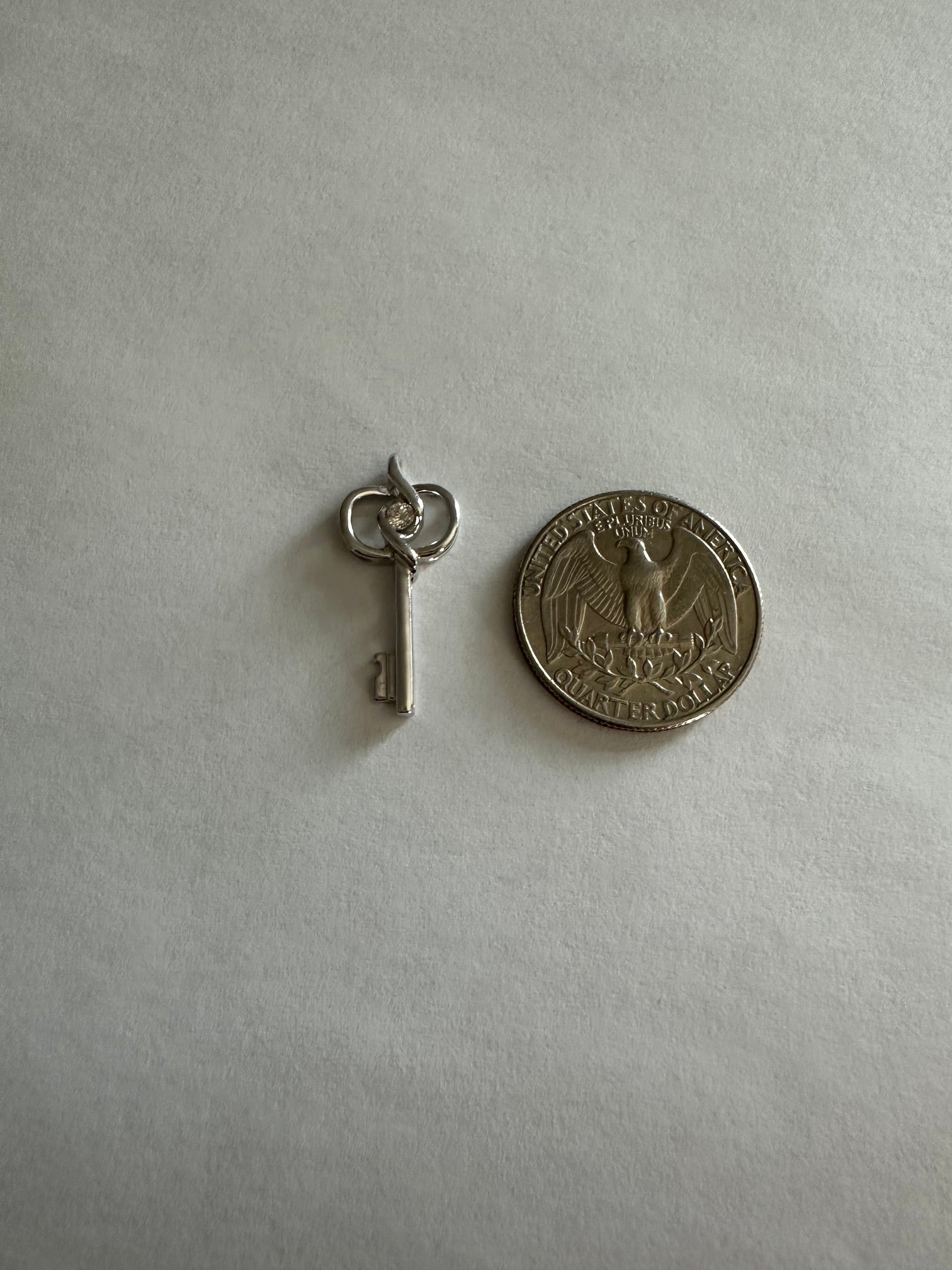 White Diamond Key 14k