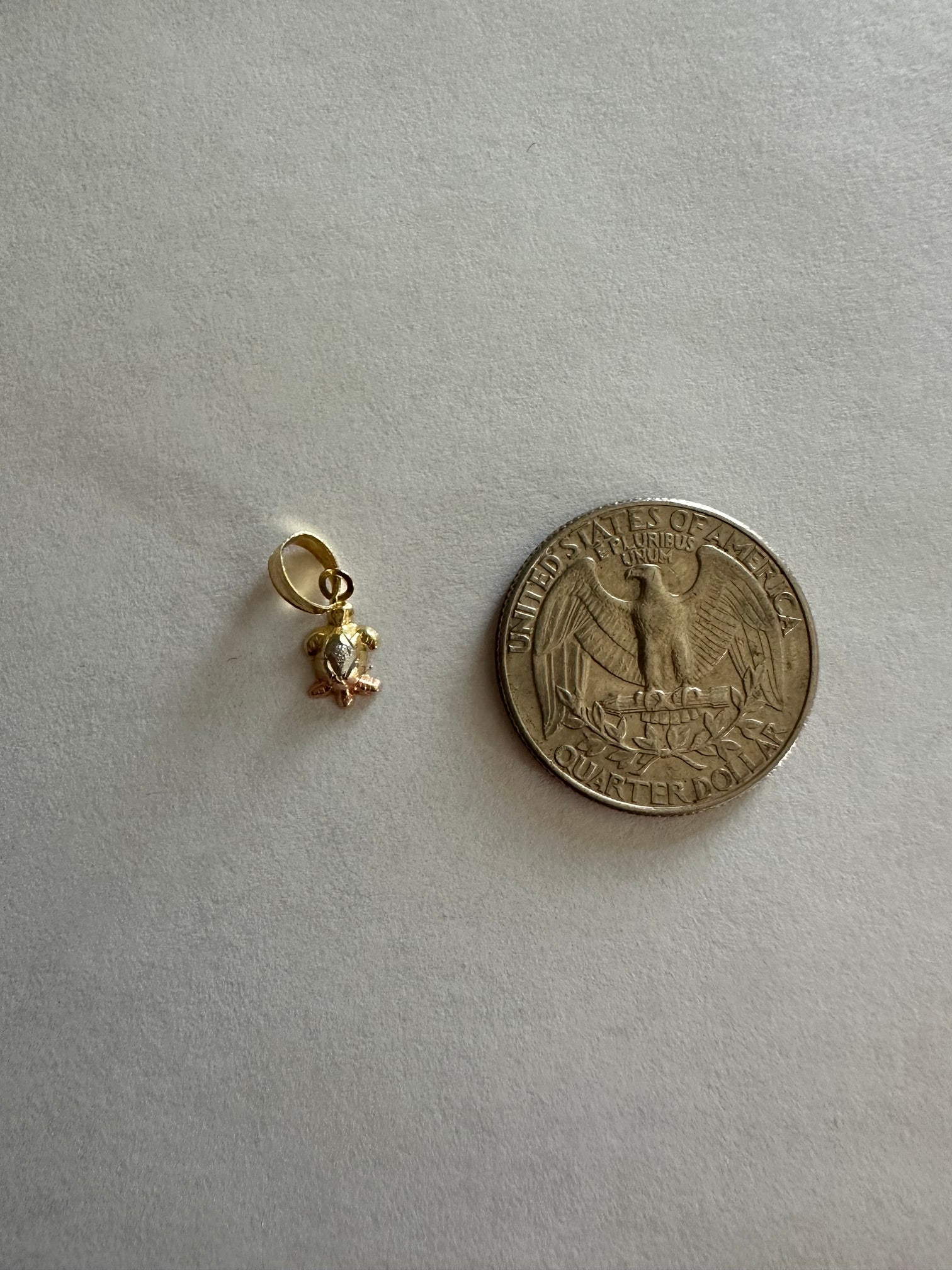 Turtle Pendant 14k